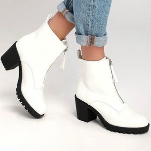 LULUS Shayne Patent Zippered Ankle Boots sz. 7